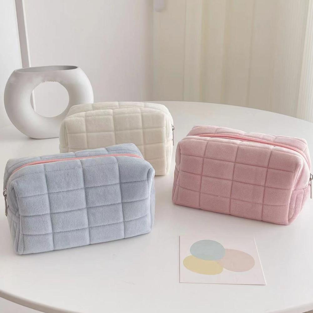 Cute Plush Makeup Bag For Wome - Beauty Makeup Women review and price